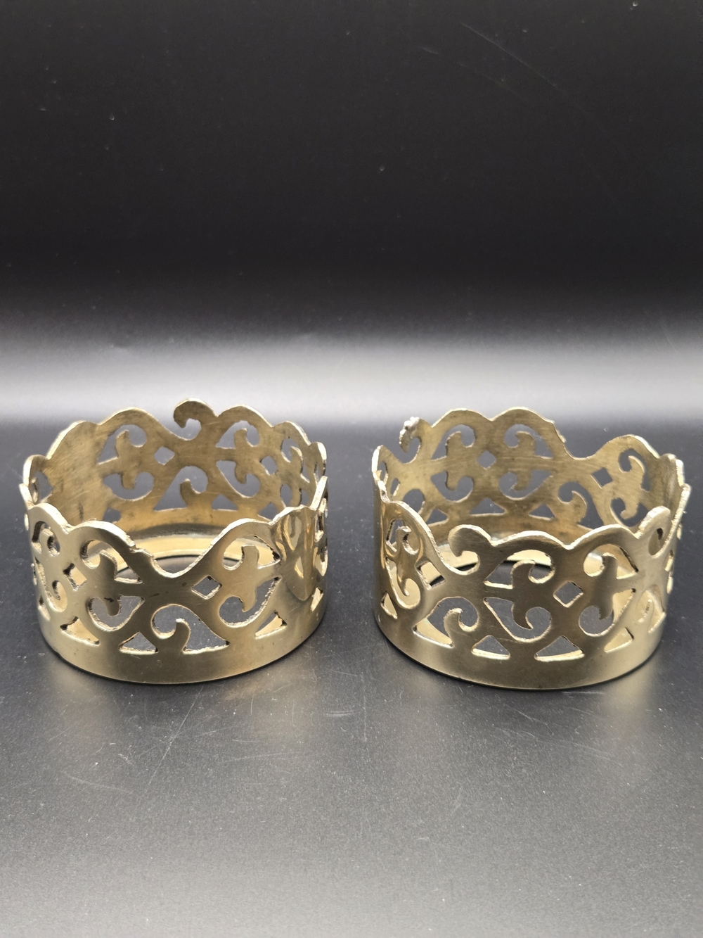 Vntg Brass Collars Stand Display Pillar Candle Holder Approx 2”T 3”Diam